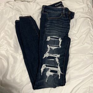 american eagle size 2 dark wash jeans